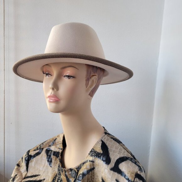 Chic Two-Tone Fedora Hat w/Faux Leather Band with Gold Metal Loop Detail main image 5